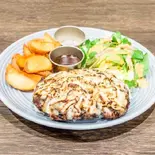 モッツアレラ直火焼きハンバーグステーキプレート（BURGERLION UTSUBO A GOGO）