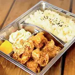 【人気商品】自家製からあげ弁当(4個)（自家製唐揚げと自慢のたこ焼き 弁当 蛸ぎゃんぐ）