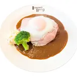 ハムエッグカリー（【menu限定価格商品あり】カリーWEST百名店2020 いずみバーグ 御幣島店）