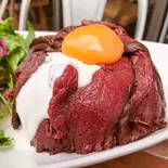 リリー特製ローストビーフ丼 LILY’S ROAST BEEF ON RICE（LILY CAFE リリーカフェ 新百合ヶ丘）