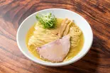 豚骨ラーメン（中華そば糸）