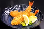 大海老フライ(2尾)（牡蠣＆海老バル EAST BLUE 西池袋店）