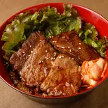 牛赤身タレ焼肉丼(韓国料理 清美)