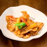糖醋肉片(红醋)/酢ブタ(赤酢)(天山見・西北本場料理店・刀削麺(HalalaFood))