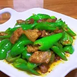 豚肉の唐辛子炒め(小辣椒炒肉)（聚香源）