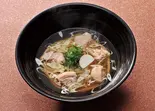国産鶏 鶏のおうどん（麺匠の心つくし つるとんたん新宿店）