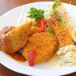 ミックスフライ（cafe kitchen aiai）