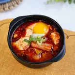 スンドゥブチゲ / Soft Bean Curd Jjigae /순두부찌개（韓国料理＆生サムギョプサル ビビサム 池袋東口店）