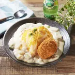 トリュフ香るキノコいっぱいクリームソースオムライス×クリームコロッケ（ふわとろオムライス フレッシュエッグス 京急鶴見店）