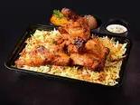 ビリヤニタンドリーチキン1Leg pデザートグリーンサラダBiryani Tandoori Chicken 1Leg P dessert green salad（インド料理 ケバブ ＆ ビリヤニ ハウス Indian Restaurant Kebab ＆ Biryani house）