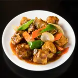 スペアリブしょうゆ煮込み（中華料理上海亭蕨店）