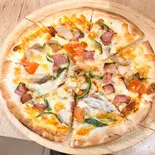 シズル風ミックスピザ Sizzle Mix Pizza(SIZZLE Dining)