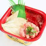 漬けまぐろ穴子ネギトロ丼(大漁丼家 赤羽店)