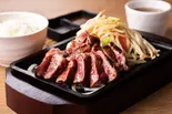 熟成ビフテキ丼 M（THE BIFTEKI 川崎砂子店）
