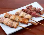 自慢の豚串焼き 5種盛り合わせ（焼き鳥道場 渋谷並木橋店）