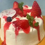 イチゴシフォンケーキ 2Sサイズ（洋菓子夢工房 アミ・デ・クール）