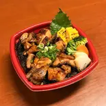 壺漬け鶏の親子丼（博多前炉ばた 一承 東京上野）