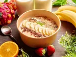 美肌！ピーナッツバタースムージー Peanut butter smoothie（【アサイーボウル＆スムージーボウル】シリアルモンスター）
