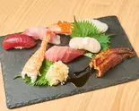 握り盛合わせ（Sushi dining浩）