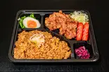 ピリッと旨辛炒飯弁当（麺処HACK 中崎店）