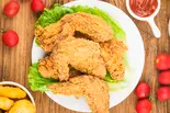 揚げ手羽先 鸡翅（叫了个整鶏新宿店 台湾グルメ丸ごとフライドチキンTaiwanese Fried Chicken shinjuku）
