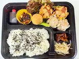 中華焼売弁当（元祖西成ホルモン天婦羅48）