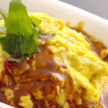 牛肉のオムライス（AOI cafe）