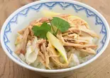 葱油鶏丼（蘭州拉麺 一天一面）