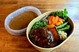 煮込みハンバーグのせ グルテンフリースパイスカレー ご飯大盛り（円彩 En Sai）