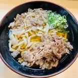 肉かすうどん（しばいけ）