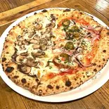 メキシカーナ＆フンギ エ タルトゥーフォ（Shimoda Brewing Ikebukuro）