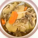 肉ジャガ（大衆酒場＆食堂888 ハチミツ）