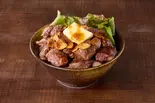 ニンニクバター醤油のカットステーキ丼(150g) Garlic Butter Cut Steak Bowl（肉テロ！肉たらしくてぎゅう 大井町店）