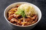 チーズ牛カルビ丼(味噌だれ)（韓国カルビ丼とスンドゥブ 洞山 西新店）