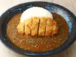 揚げたてとんかつスパイスカレー（カレー食堂「心」西新宿店）