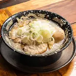特製らーめん Deluxe Ramen（平太周 味庵）