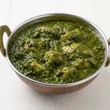 ほうれん草チキンカレー SAG CHICKEN CURRY（SUVIDHA ASIAN DINING ＆ BAR）