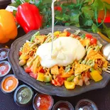 クィーンズチーズタコライス(温玉付き)  Queen's  taco rice with melty cheese（タコライスベイビー）