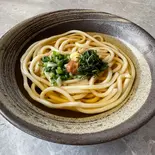 梅・しそかけ讃岐うどん(温)/Sanuki udon noodles with warm ume and shiso（讃岐うどん 山田家 東京錦糸町店 SANUKIUDON YAMADAYA TŌKYŌKINSITYŌTEN）