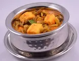 パニールマッシュルーム カレーpanner ＆ mushroom curry（HIMALAYA）