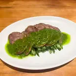 葱油牛腱/牛スネ肉の冷菜特製ネギソース(天山見・西北本場料理店・刀削麺(HalalaFood))