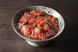 萬牛_ハラミ丼 肉1.5倍/ つぼ漬け、自家製辛子にんにく付（炭火たれ焼肉丼 萬牛カルビ 元住吉店）