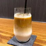 オーツミルクラテ(ice)（自家焙煎珈琲みじんこ）