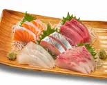 お造り五種盛り（居酒屋 とも）