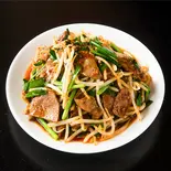 ニラレバ炒め（中華料理上海亭蕨店）