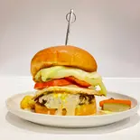 タルタルエッグバーガー（HAMBURGER SHOP プラージュ）