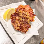 鶏排(ジーパイ)2個（ちょい呑み処 半兵衛）