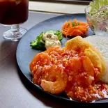 プリプリ海老の本格チリソース煮・ふわトロ卵添え（首里のひだまり）
