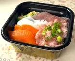 人気NO.1 どんまる丼(海鮮茶漬け&海鮮丼940円~ 尼の丼丸 西長洲店)