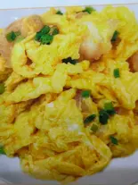 エビと玉子炒め（新記餃子酒場）